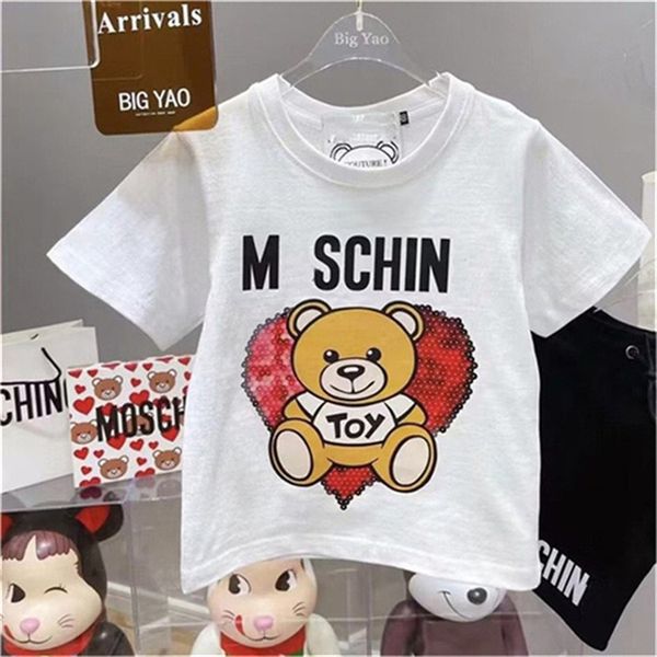 ss summer men's and women's new fashion highlights the noble explosion street trend children's short-sleeved shorts two-piece, White
ss summer men's and women's new fashion highlights the noble explosion street trend children's short-sleeved shorts two-piece, White