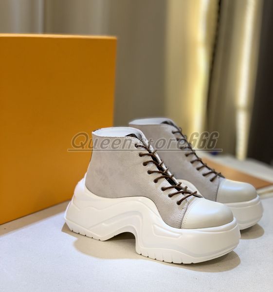 2023 new luxury designer archlight runway dress arched bottom shoes chunky trainers platform sneakers for womens heightening shoes size 35-4, Black
2023 new luxury designer archlight runway dress arched bottom shoes chunky trainers platform sneakers for womens heightening shoes size 35-4, Black