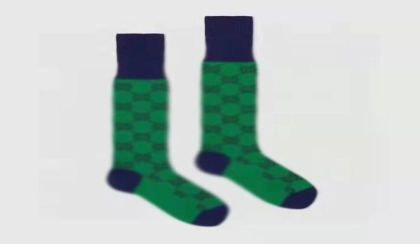 2021 luxury stocking designer mens womens socks wool stockings senior streets comfortable knee leg sock 6 color6259055, Black
2021 luxury stocking designer mens womens socks wool stockings senior streets comfortable knee leg sock 6 color6259055, Black