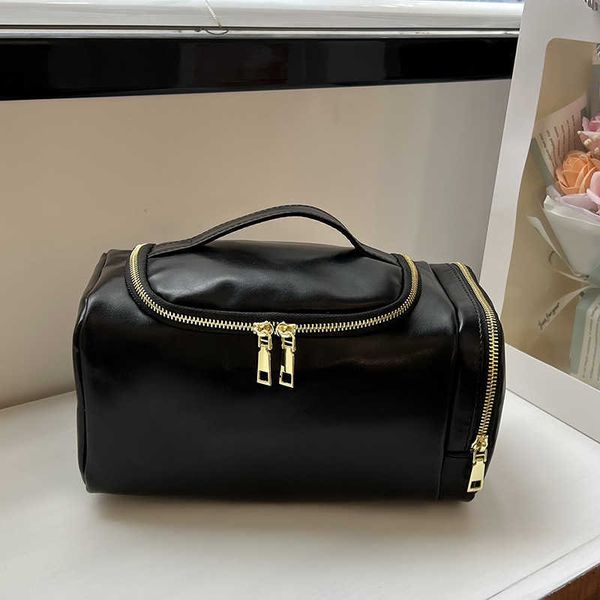 makeup bag for women with large capacity and advanced sense 2022 new portable travel cosmetics waterproof washing and storage bag 230524
makeup bag for women with large capacity and advanced sense 2022 new portable travel cosmetics waterproof washing and storage bag 230524