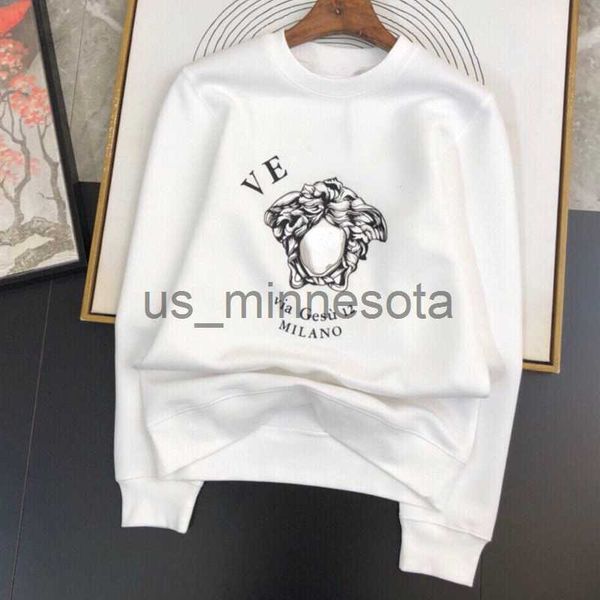 men's hoodies sweatshirts mens hoodie sweatshirt v designer sweater medusa long sleeve tshirt women neck sweater 001 j230721, Black
men's hoodies sweatshirts mens hoodie sweatshirt v designer sweater medusa long sleeve tshirt women neck sweater 001 j230721, Black