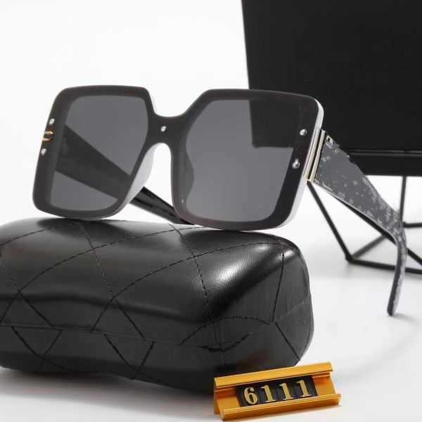 new sunglasses designer letter womens mens goggle senior eyewear for women eyeglasses frame vintage fashionable and handsome sun glasses nel, White;black
new sunglasses designer letter womens mens goggle senior eyewear for women eyeglasses frame vintage fashionable and handsome sun glasses nel, White;black
