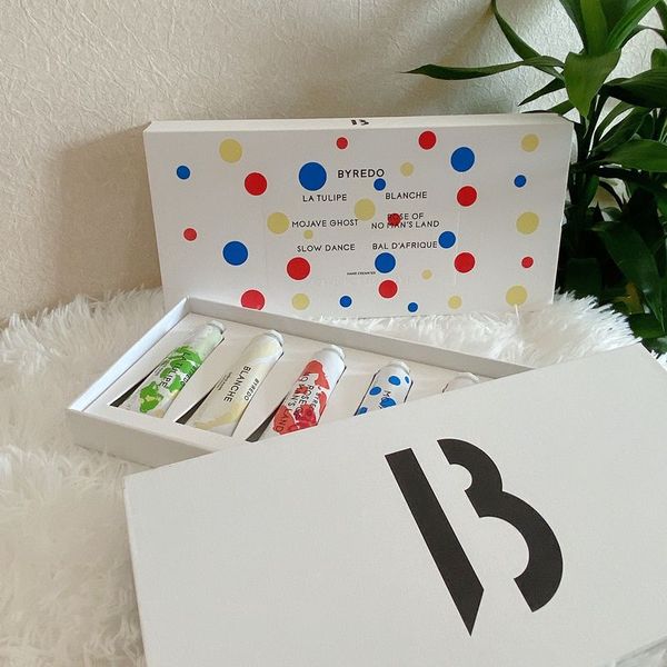 byredo hand cream lotion 30ml*6pcs set mojave ghost blanche la tulipe rose of no mans land slow dance bal dafrique hands care lotion 6 in1 k
byredo hand cream lotion 30ml*6pcs set mojave ghost blanche la tulipe rose of no mans land slow dance bal dafrique hands care lotion 6 in1 k
