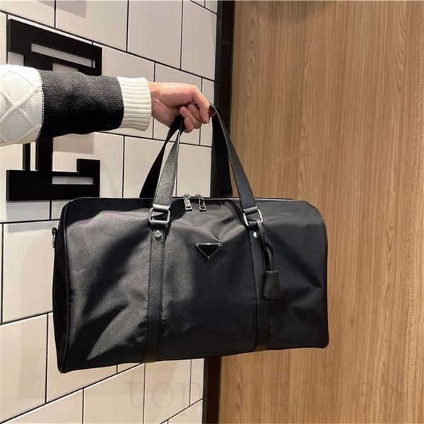 re nylon designer the tote bag multicolor mens bags saffiano solid color fashion decorative borse triangle portable leisure p zipper designe
re nylon designer the tote bag multicolor mens bags saffiano solid color fashion decorative borse triangle portable leisure p zipper designe