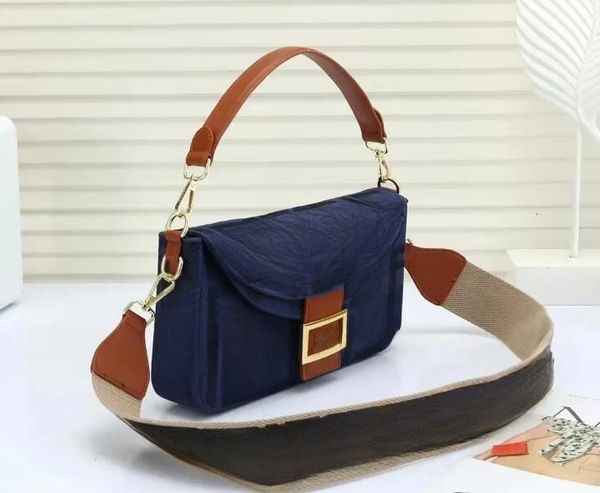 womens man tabby designer messenger bags luxury tote handbag real leather baguette shoulder bag mirror quality square crossbody fashion satc
womens man tabby designer messenger bags luxury tote handbag real leather baguette shoulder bag mirror quality square crossbody fashion satc