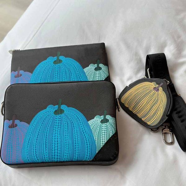 men trio crossbody bag women messenger camera bag genuine leather pumpkin pattern detachable wide strap old flower letters shoulder bags
men trio crossbody bag women messenger camera bag genuine leather pumpkin pattern detachable wide strap old flower letters shoulder bags