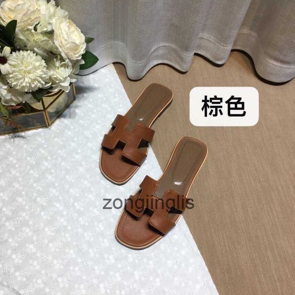 shoes her oran versatile summer designer slipper slippers bear sandal women's color matching leather one line for tourism wear flat bot
shoes her oran versatile summer designer slipper slippers bear sandal women's color matching leather one line for tourism wear flat bot