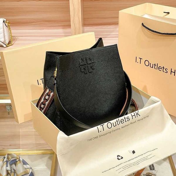bag 10% off designer hong kong's tody brunt tb genuine women's bag new fashion bucket cross shoulder small bag3pl2
bag 10% off designer hong kong's tody brunt tb genuine women's bag new fashion bucket cross shoulder small bag3pl2