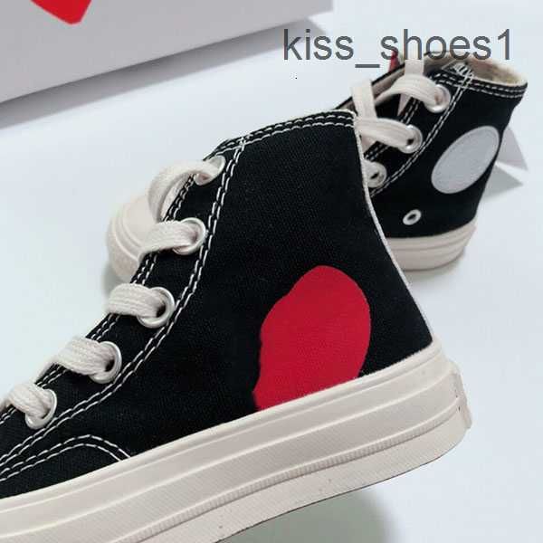 girl boys love canvas running shoes designer baby youth kids breathable white black child climbing casual sneakers toddler trainers 
girl boys love canvas running shoes designer baby youth kids breathable white black child climbing casual sneakers toddler trainers