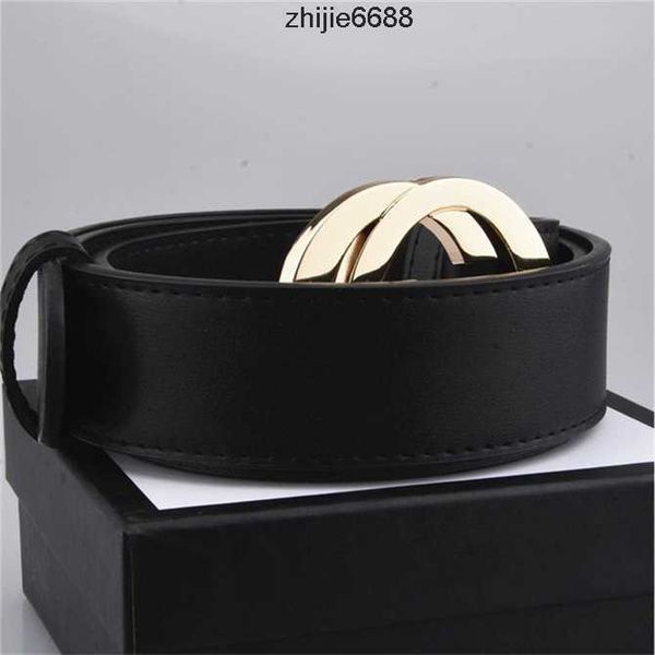 fashion swoman man leather belt men's women's lady bridal belts g big gold buckles party jeans /with box, Black;brown
fashion swoman man leather belt men's women's lady bridal belts g big gold buckles party jeans /with box, Black;brown