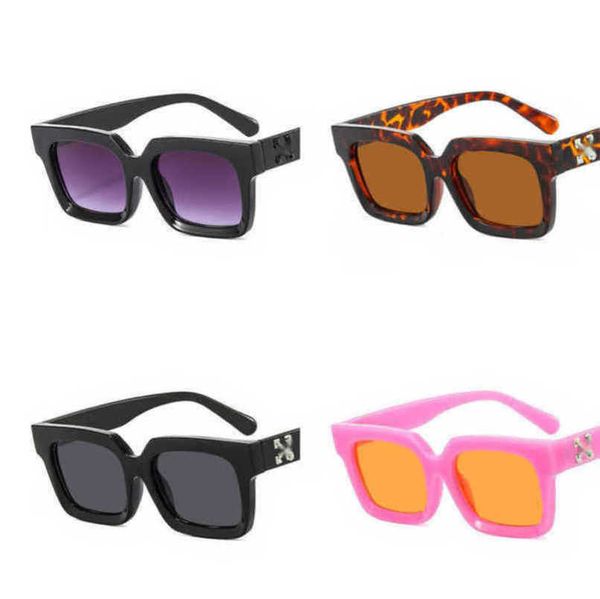 luxury fashion frames sunglasses brand white black men women sunglass arrow x frame eyewear trend hip hop square sports sun glasses travel s
luxury fashion frames sunglasses brand white black men women sunglass arrow x frame eyewear trend hip hop square sports sun glasses travel s
