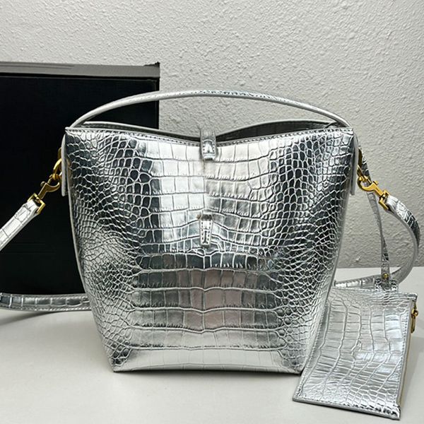bucket handbags purse women crossbody shoulder bags genuine leather zip beauty pouch fashion letters golden hardware large capacity pockets
bucket handbags purse women crossbody shoulder bags genuine leather zip beauty pouch fashion letters golden hardware large capacity pockets