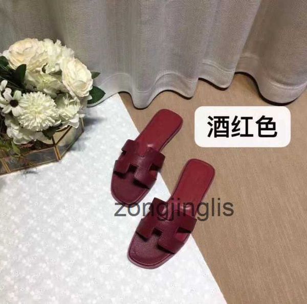slipper her higsetting bear 2023 oran shoes sandal slippers women's designer summer beacleather leisure fashion wear rhinestone flat bo
slipper her higsetting bear 2023 oran shoes sandal slippers women's designer summer beacleather leisure fashion wear rhinestone flat bo