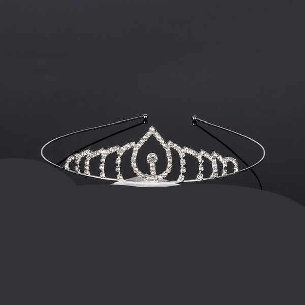 beautiful shiny crystal bridal tiara party pageant silver plated crown headband wedding tiaras accessories
beautiful shiny crystal bridal tiara party pageant silver plated crown headband wedding tiaras accessories