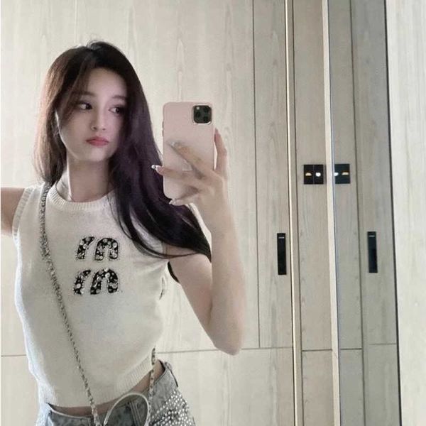 summer womens clothing designer vest high-end light luxury diamond letter tank short knitted sleeveless t shirt round neck shirt, White
summer womens clothing designer vest high-end light luxury diamond letter tank short knitted sleeveless t shirt round neck shirt, White