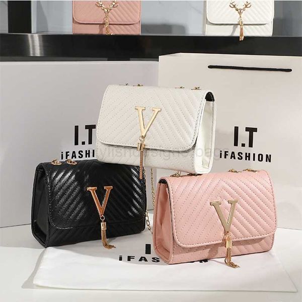 shoulder bags embroidery women crossbody bag 2023 thread luxury handbag shoulder bags brand sequined tassel clutch small bag and purse party
shoulder bags embroidery women crossbody bag 2023 thread luxury handbag shoulder bags brand sequined tassel clutch small bag and purse party