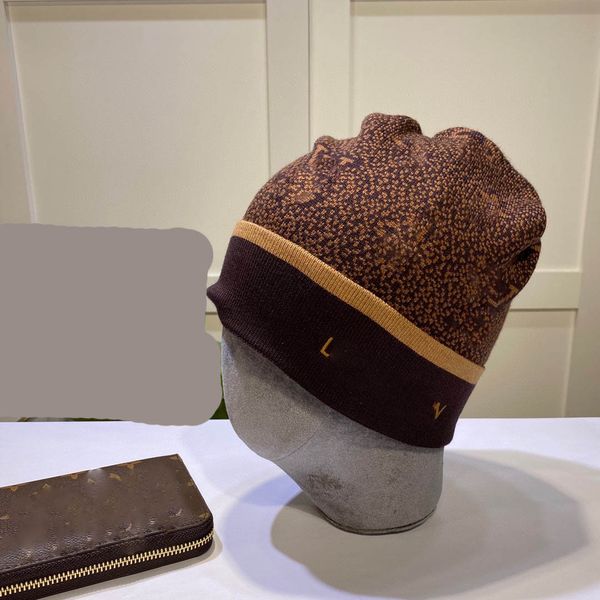 fashion womens designer luxurys hats women designers caps classic double sided wear sheep woven hat soft and comfortable, Blue;gray
fashion womens designer luxurys hats women designers caps classic double sided wear sheep woven hat soft and comfortable, Blue;gray