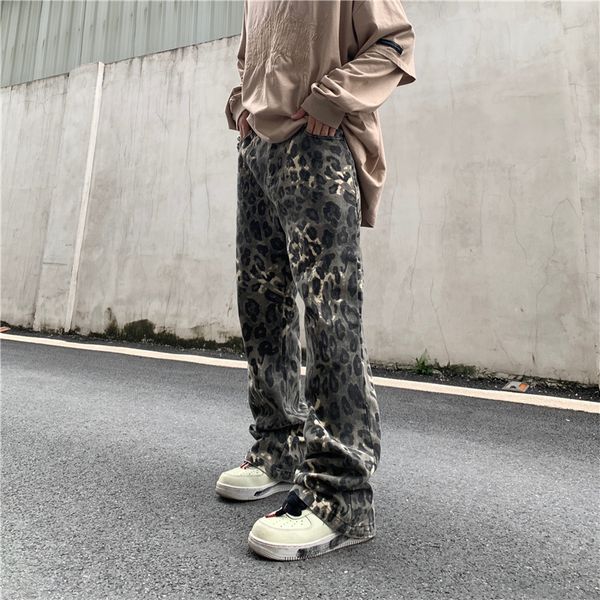 men's jeans complete leopard straightline print brem pants male female denim streetwear casual vibe oversized loosely clothing 230720, Blue
men's jeans complete leopard straightline print brem pants male female denim streetwear casual vibe oversized loosely clothing 230720, Blue