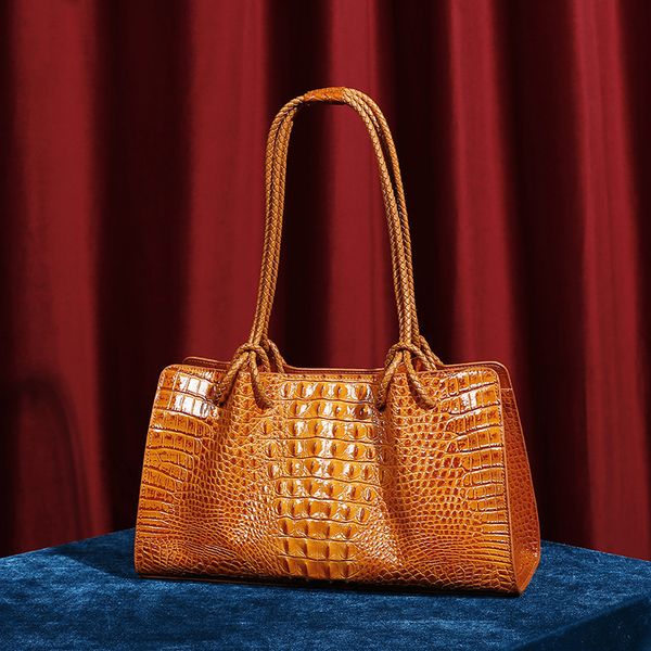 genuine leather crocodile pattern tote bag - large capacity, autumn/winter 2023 new arrival, ladies hand carry single shoulder and underarm
genuine leather crocodile pattern tote bag - large capacity, autumn/winter 2023 new arrival, ladies hand carry single shoulder and underarm