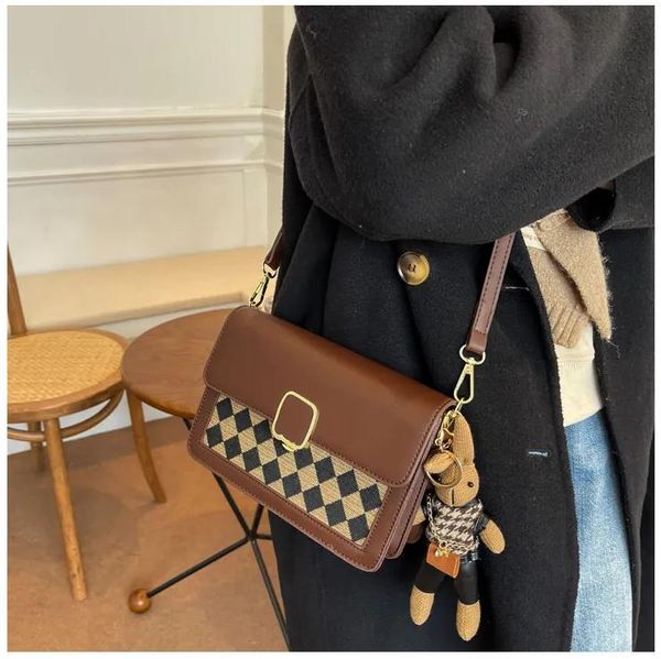 fashion designer totes luxury handbags womens empreinte bb shoulder bags quality leather shopping bag flower letter crossbody ladies origin
fashion designer totes luxury handbags womens empreinte bb shoulder bags quality leather shopping bag flower letter crossbody ladies origin