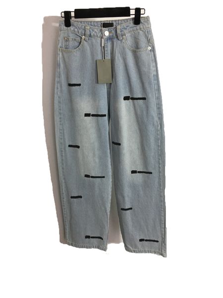 designer womens jeans arrivals high waist street hollowed out patch embroidered log decoration casual blue black straight denim loose pants
designer womens jeans arrivals high waist street hollowed out patch embroidered log decoration casual blue black straight denim loose pants