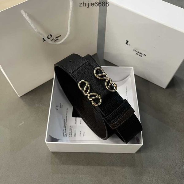 mens designer belts double-sided available width 3.8cm zinc alloy buckle head cowhide leather belt casual letters pin buckle loaded men', Black;brown
mens designer belts double-sided available width 3.8cm zinc alloy buckle head cowhide leather belt casual letters pin buckle loaded men', Black;brown