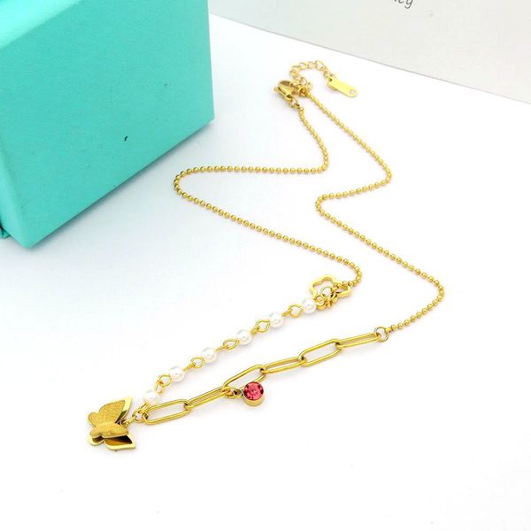 titanium steel fashion frosted butterfly pearl chain hanging red diamond necklace, Silver
titanium steel fashion frosted butterfly pearl chain hanging red diamond necklace, Silver