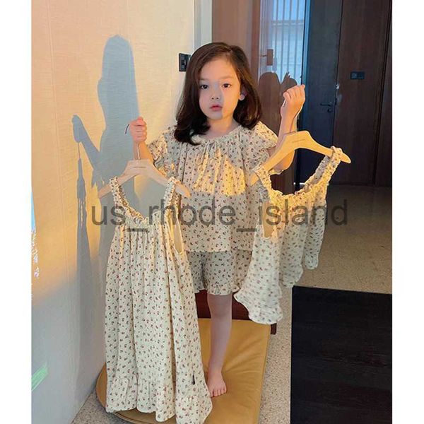 pajamas summer children girls sleepwear floral pajama sets.cute toddler kids home cotton crepe nightwear nightie.children's pyjamas set, Blue;red
pajamas summer children girls sleepwear floral pajama sets.cute toddler kids home cotton crepe nightwear nightie.children's pyjamas set, Blue;red