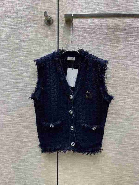 women's vests designer 23 early autumn new small fragrance sweetness reduced age tweed weaving tassel fur edge vest g72c, Black;white
women's vests designer 23 early autumn new small fragrance sweetness reduced age tweed weaving tassel fur edge vest g72c, Black;white