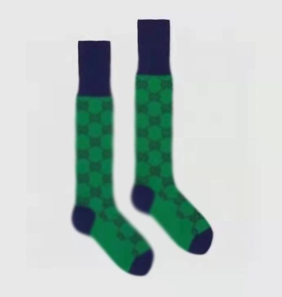 2021 luxury stocking designer mens womens socks wool stockings senior streets comfortable knee leg sock 6 color7568284, Black
2021 luxury stocking designer mens womens socks wool stockings senior streets comfortable knee leg sock 6 color7568284, Black