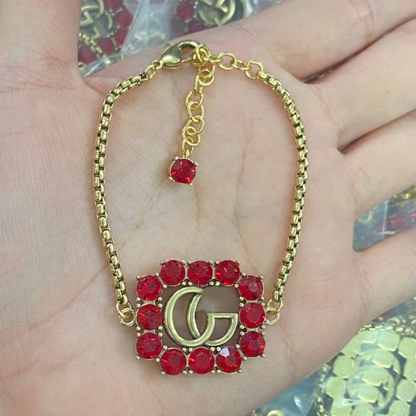 pearl micro inlays red crystal letter bracelet brass luxury women chain bangles copper material girls bracelets designer jewelry gifts gifts, Black
pearl micro inlays red crystal letter bracelet brass luxury women chain bangles copper material girls bracelets designer jewelry gifts gifts, Black