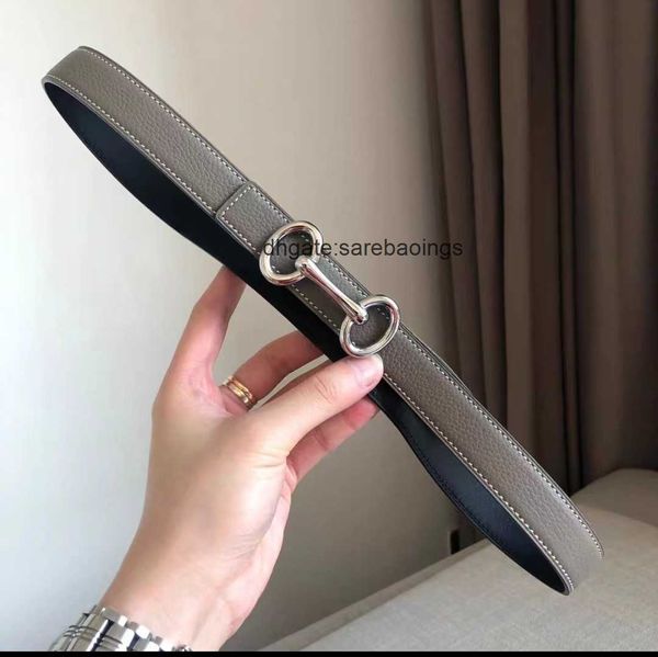 fashion man belts luxury designer belts for men's and women's letter smooth h buckle width 2.2--2.4 cm he00129, Silver
fashion man belts luxury designer belts for men's and women's letter smooth h buckle width 2.2--2.4 cm he00129, Silver