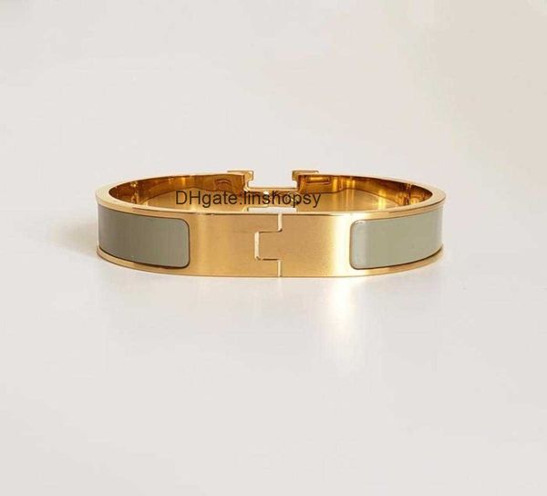 high end fashion bracelet designer h letter bracelet luxury enamel bracelet men and women jewelry everyday accessories party weddi4016386, Black
high end fashion bracelet designer h letter bracelet luxury enamel bracelet men and women jewelry everyday accessories party weddi4016386, Black