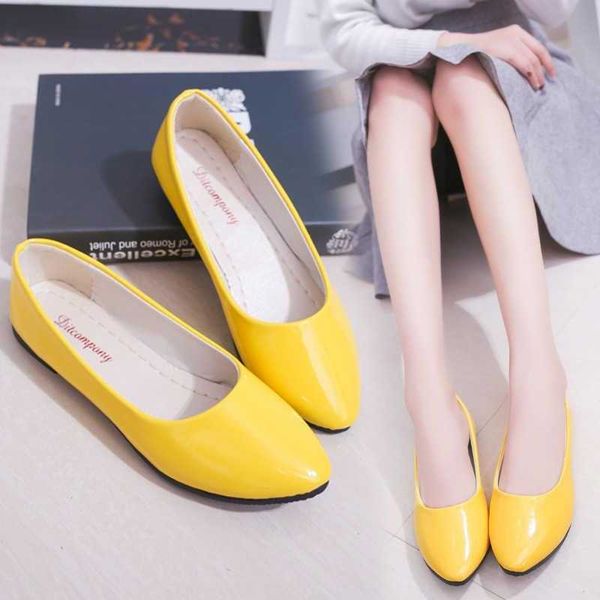 sandals leather flat shoes pointed toe woman loafers spring autumn casual women flats candy color sweet plus size 35-42 230417, Black
sandals leather flat shoes pointed toe woman loafers spring autumn casual women flats candy color sweet plus size 35-42 230417, Black