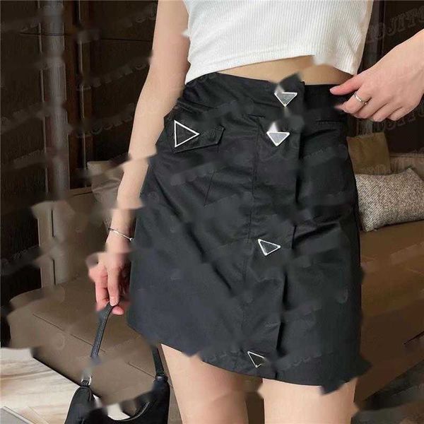 metal badge nylon skirts dress for women high grade lady mini skirt designer street style short dress, Black
metal badge nylon skirts dress for women high grade lady mini skirt designer street style short dress, Black