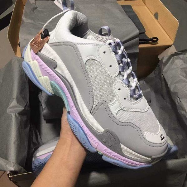 triple s designers sneaker paris shoe casual shoes luxury trainers colors chaussures combination soles thick bottom outdoor sneakers, Black
triple s designers sneaker paris shoe casual shoes luxury trainers colors chaussures combination soles thick bottom outdoor sneakers, Black