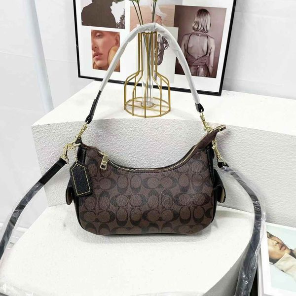 highquality women handbag luxury brand designer shoulder fashion bag chain hardware crossbody bags will never fade wallet
highquality women handbag luxury brand designer shoulder fashion bag chain hardware crossbody bags will never fade wallet