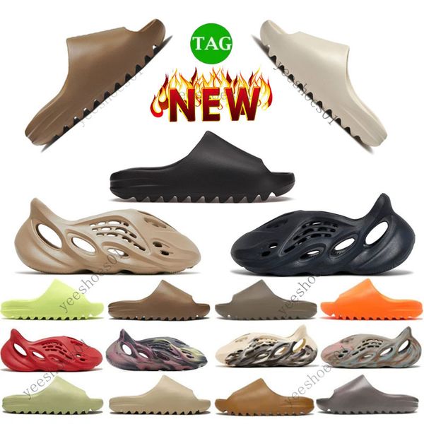 2023 men woman yeezy designer summer slippers onyx black pure sandals yeezys slide slipper ochre bone resin clog desert runner sliders carbo
2023 men woman yeezy designer summer slippers onyx black pure sandals yeezys slide slipper ochre bone resin clog desert runner sliders carbo