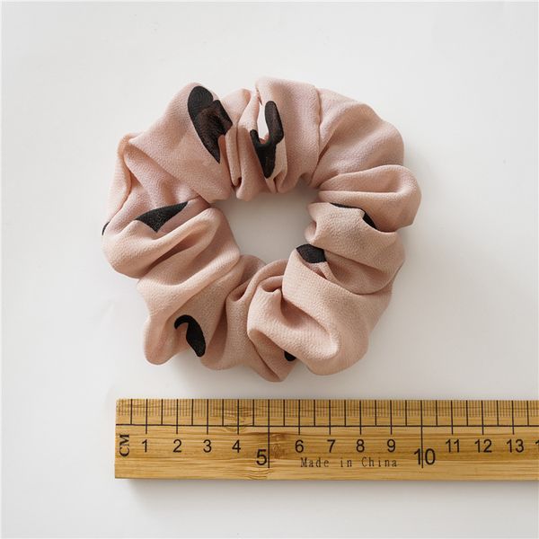 fashion blogger designer jewelry colorful peach heart large intestine circle hair ring fabric loop fabric loop women's versatile elasti, Golden;silver
fashion blogger designer jewelry colorful peach heart large intestine circle hair ring fabric loop fabric loop women's versatile elasti, Golden;silver
