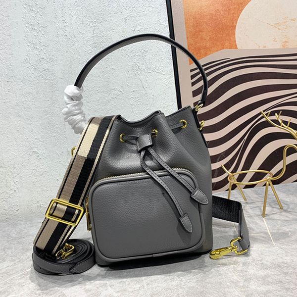 crossbody bucket bag shoulder tote bags deer grain cowhide leather handbag purse fashion letter removable adjustable nylon strap light trave
crossbody bucket bag shoulder tote bags deer grain cowhide leather handbag purse fashion letter removable adjustable nylon strap light trave