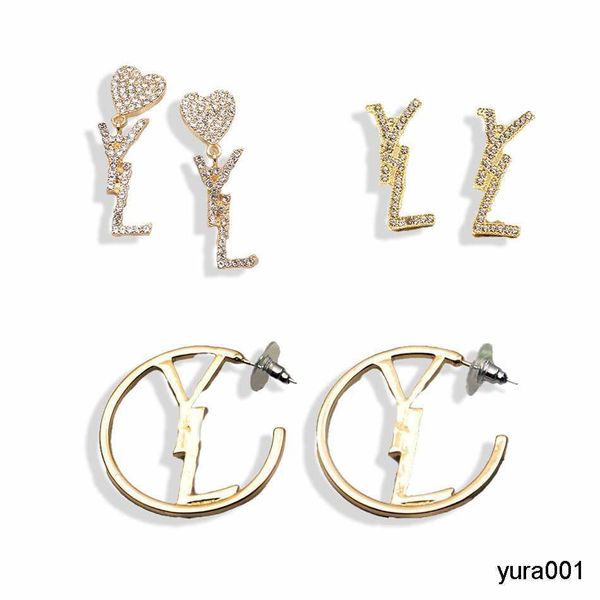 fashion womens brand designer letter earrings ear stud women elegance temperament simple ladies wedding party jewelry accessories er0086-er0, Golden;silver
fashion womens brand designer letter earrings ear stud women elegance temperament simple ladies wedding party jewelry accessories er0086-er0, Golden;silver