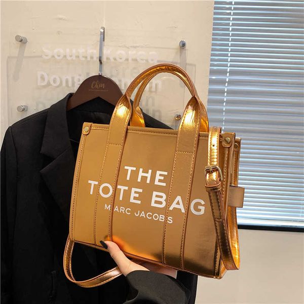 tote bag lychee pattern women's handbag high sense fashion printed letters one shoulder messenger
tote bag lychee pattern women's handbag high sense fashion printed letters one shoulder messenger