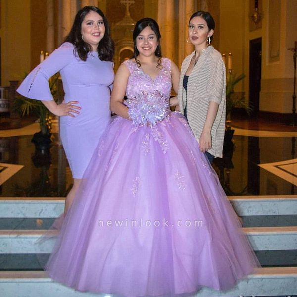 fashion rose pink v neck quinceanera prom dresses designer 3d floral flowers tulle applique beaded evening sweet 15 dress, Blue;red
fashion rose pink v neck quinceanera prom dresses designer 3d floral flowers tulle applique beaded evening sweet 15 dress, Blue;red