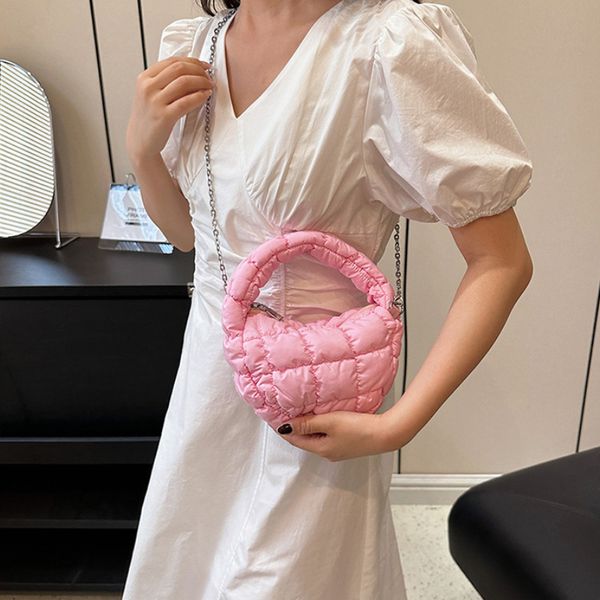 evening bags womens luxury designer handbag pleated korean fashion mini cloud bag tote quilted messenger chain crossbody shoulder 230720
evening bags womens luxury designer handbag pleated korean fashion mini cloud bag tote quilted messenger chain crossbody shoulder 230720