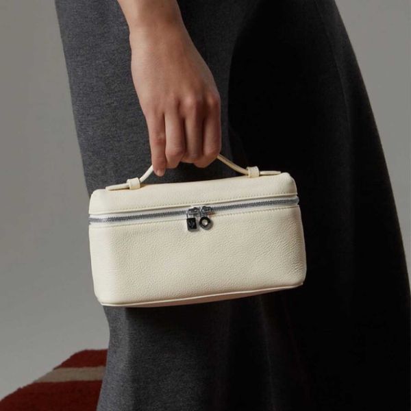 lp lunch box bag women bag l19 designer makeup bag leather canvas stranded handbag two way zipper tote makeup bags
lp lunch box bag women bag l19 designer makeup bag leather canvas stranded handbag two way zipper tote makeup bags