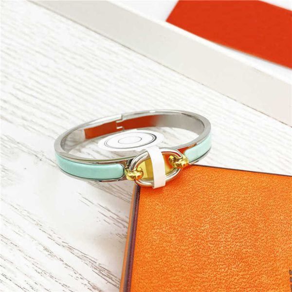 aher mas designer luxury brand enamel bracelet designer bracelet enamel h pig nose love home product anchor chain 8-way buckle couple nfji, Black
aher mas designer luxury brand enamel bracelet designer bracelet enamel h pig nose love home product anchor chain 8-way buckle couple nfji, Black