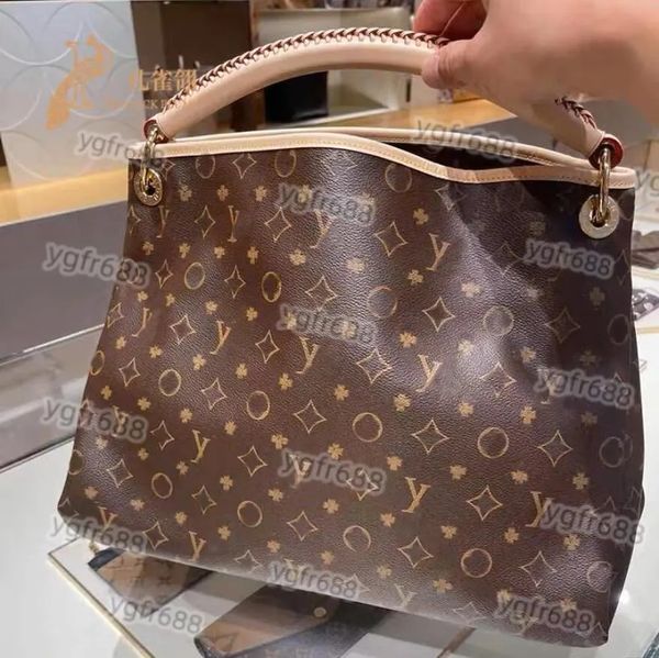 designers bags fashion lady shoulder shopping bag women handbags wallet messenger bags cross body tote clutch new, Red;black
designers bags fashion lady shoulder shopping bag women handbags wallet messenger bags cross body tote clutch new, Red;black