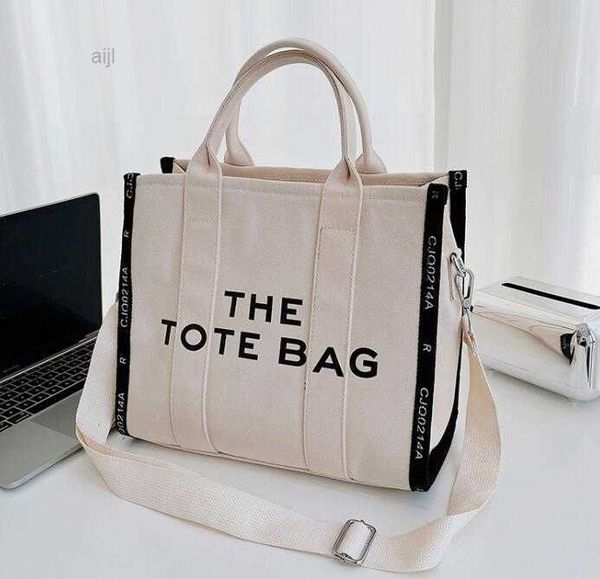 the tote bag lady famous designer canvas messenger shopping bags cross body shoulder handbags women totes purse wallets plain with patch on
the tote bag lady famous designer canvas messenger shopping bags cross body shoulder handbags women totes purse wallets plain with patch on