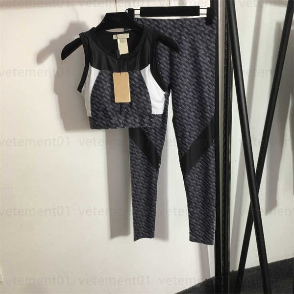 2023 lady tracksuit sweatpants set designer sweat wear tb alphabet printed tank slim bottom pants trousers summer everyday tracksuit
2023 lady tracksuit sweatpants set designer sweat wear tb alphabet printed tank slim bottom pants trousers summer everyday tracksuit