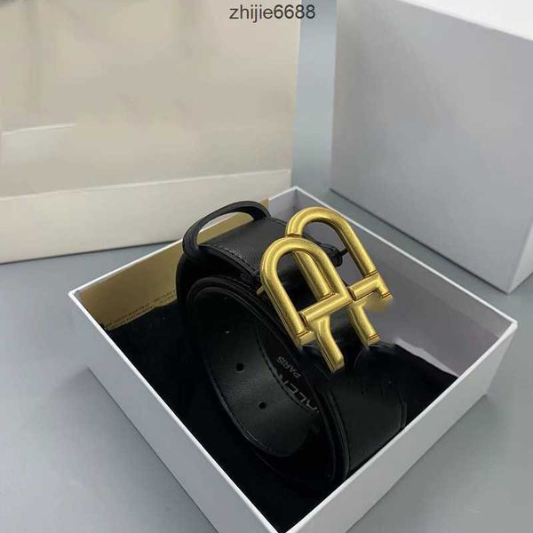 men luxurys designers belts for women b g l fashion leather letter buckle belt womens waistband girdle ladies cintura ceintures nice, Black;brown
men luxurys designers belts for women b g l fashion leather letter buckle belt womens waistband girdle ladies cintura ceintures nice, Black;brown